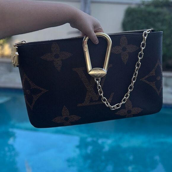 Cleus xl Louis Vuitton limited edition - Picture 9 of 11